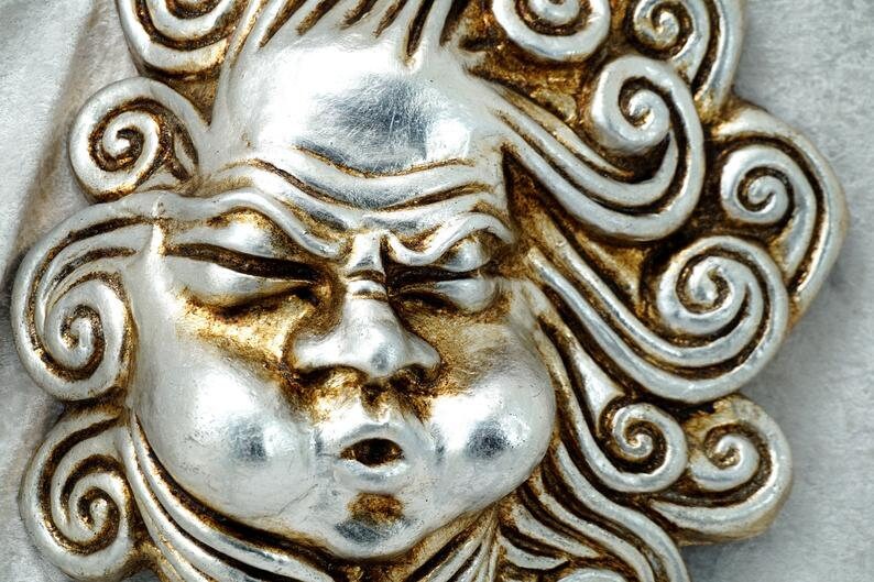 Máscara del Viento de Plata Eolo, divino guardián de los vientos Máscara veneciana de estilo italiano