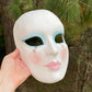 Pierrot's Face Original Máscara Veneciana Hecha A Mano Ideal Para Fiesta De Halloween Millennials