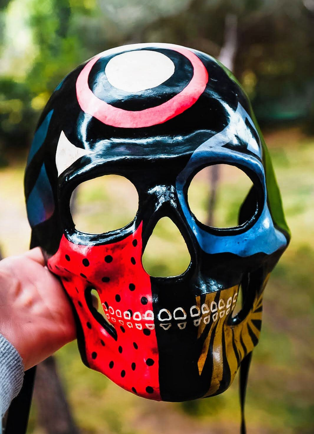 Mask ready - Skull mask Red Black lights venetian style