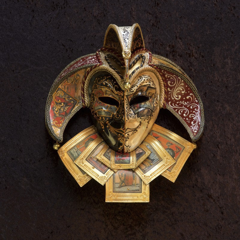 Máscara veneciana Marcella hecha a mano en Venecia con técnicas antiguas del 1500